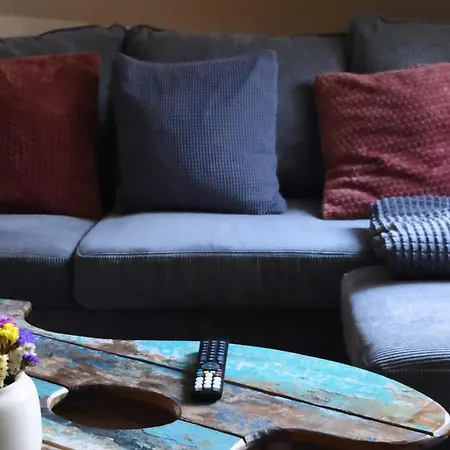 Tinka Apartment *