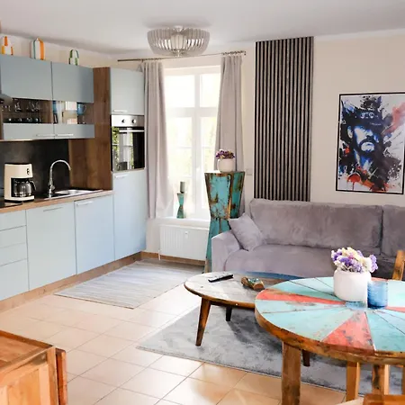 Tinka Apartment